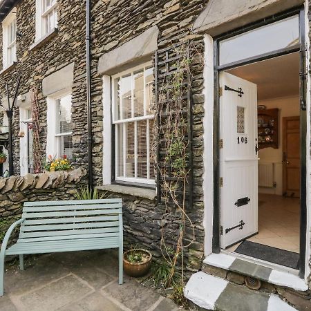 Honeysuckle Cottage, Craig Walkボウネス＝オン＝ウィンダミア エクステリア 写真